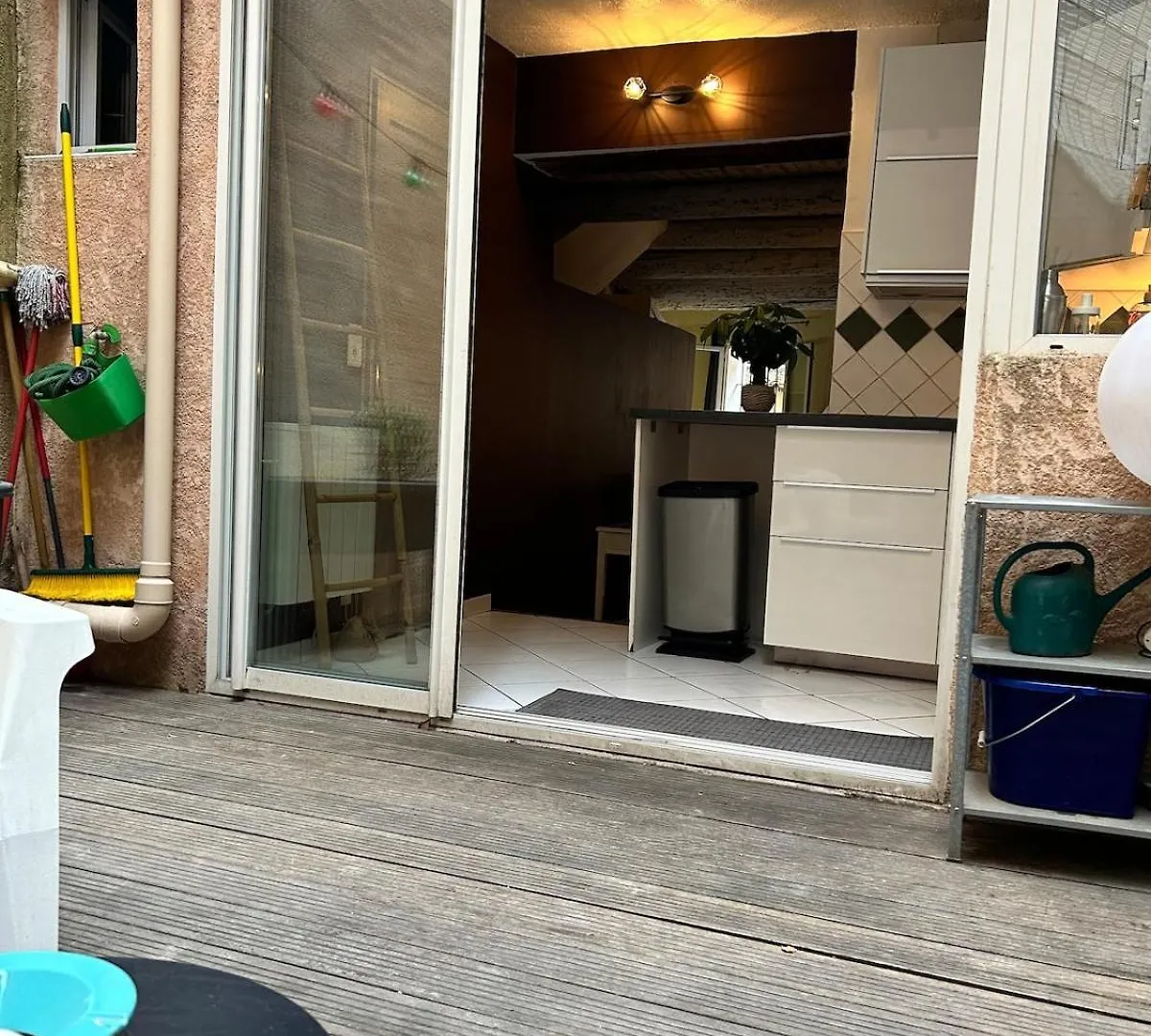 Grand Loft Et Terrasse Privee - Coeur Historique D'Aix ! Lägenhet Aix-en-Provence Frankrike