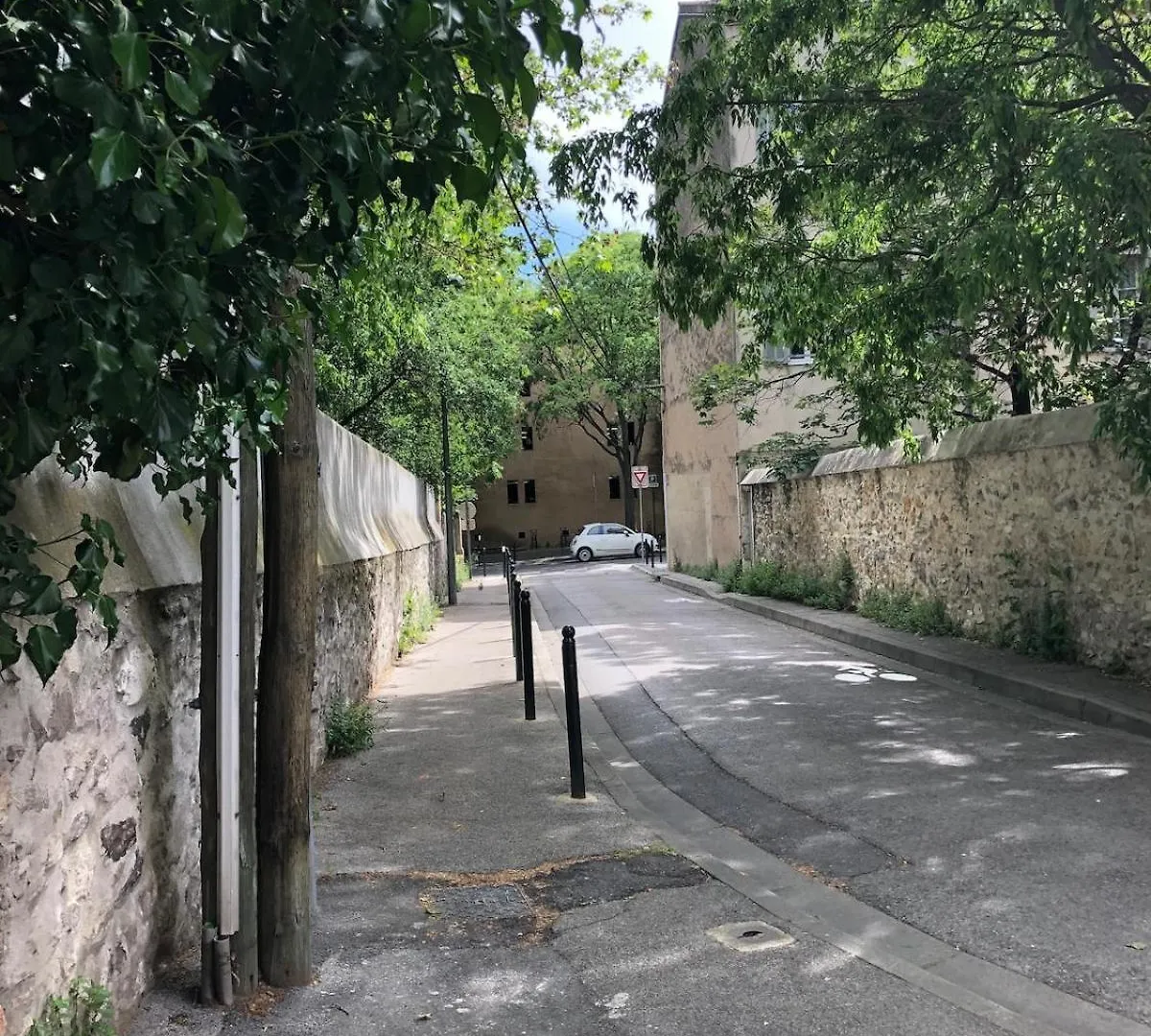 Grand Loft Et Terrasse Privee - Coeur Historique D'Aix ! Lägenhet Aix-en-Provence Frankrike